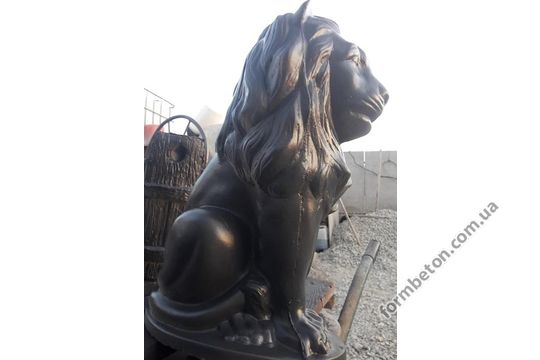 Форма для бетонного сидячего Льва